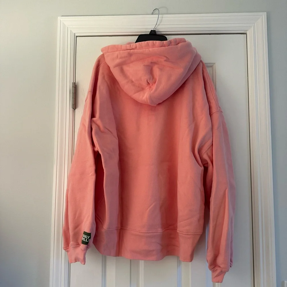 Daily Drills Pink Fleece Sweat Set!!! - Picture 2 of 4